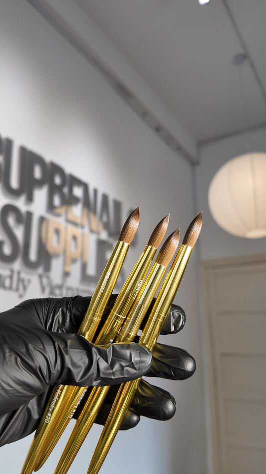 KOLINSKY HANDMADE ACRYLIC BRUSH