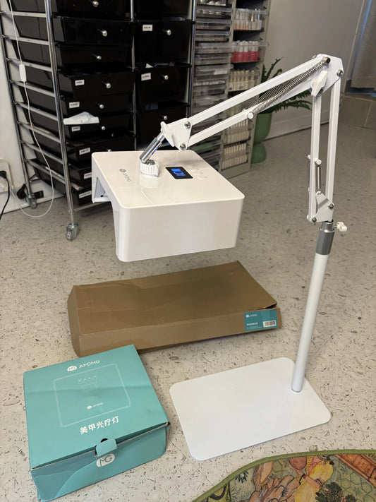 PEDICURE LAMP