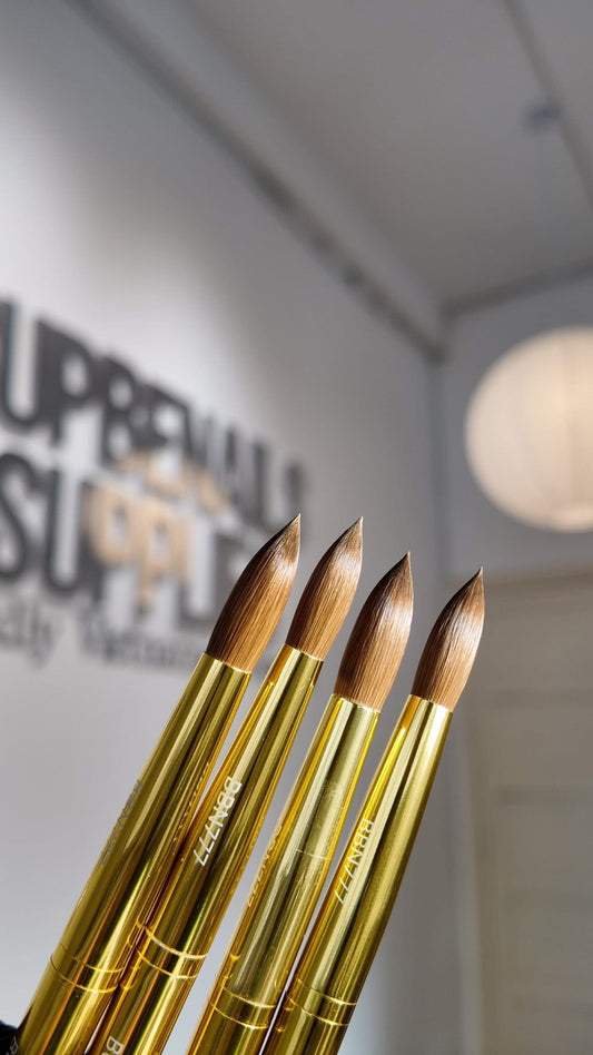 KOLINSKY HANDMADE ACRYLIC BRUSH