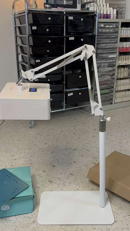 PEDICURE LAMP